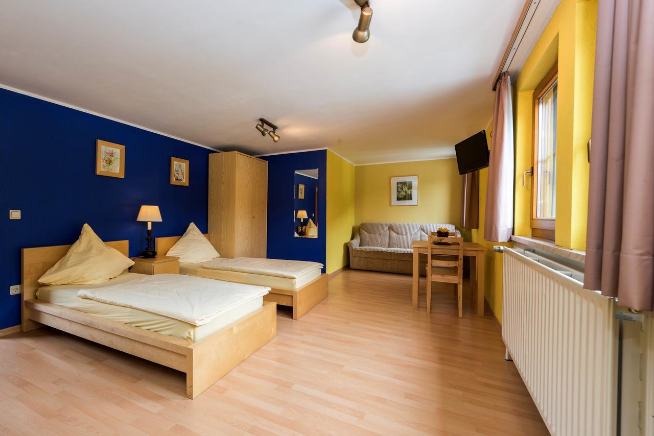 Camping De L'Our Appartements ヴィアンデン エクステリア 写真