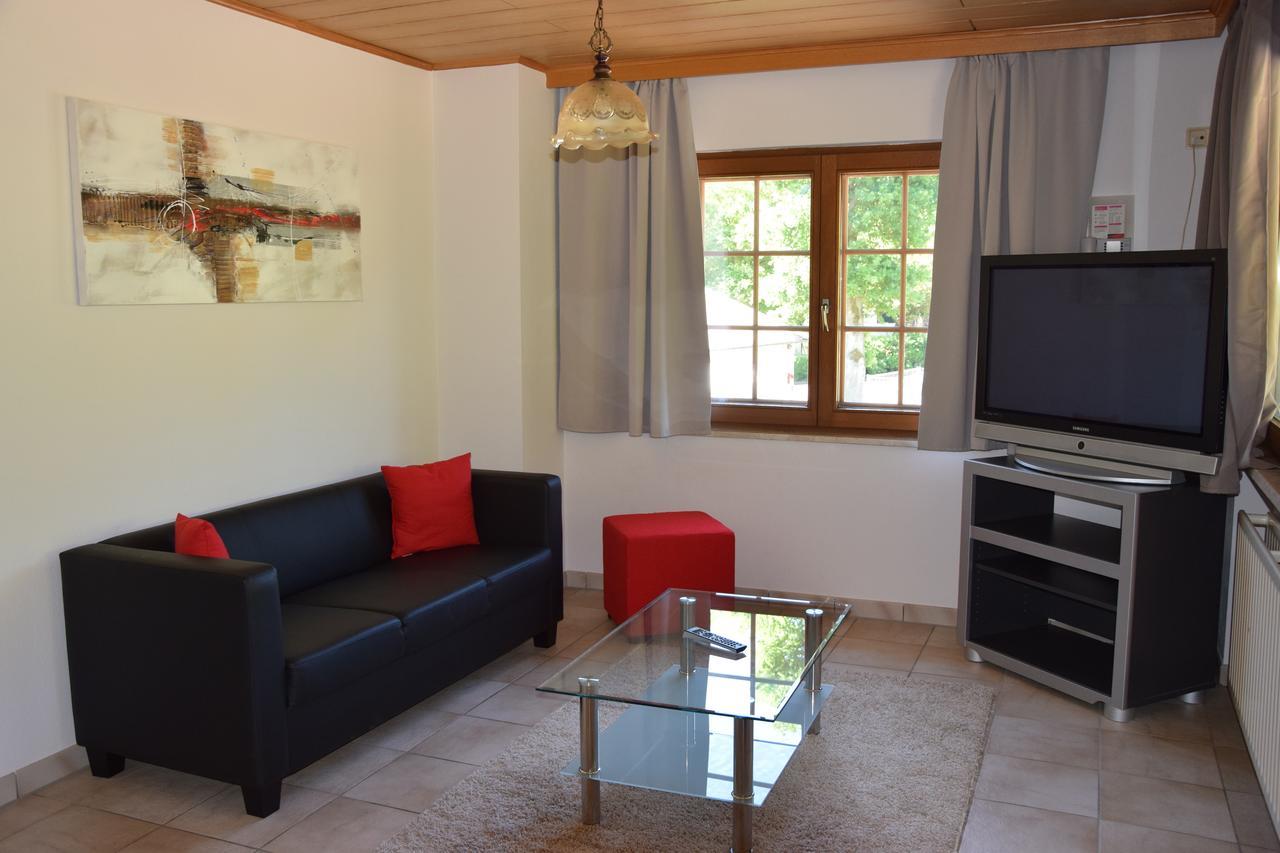 Camping De L'Our Appartements ヴィアンデン エクステリア 写真