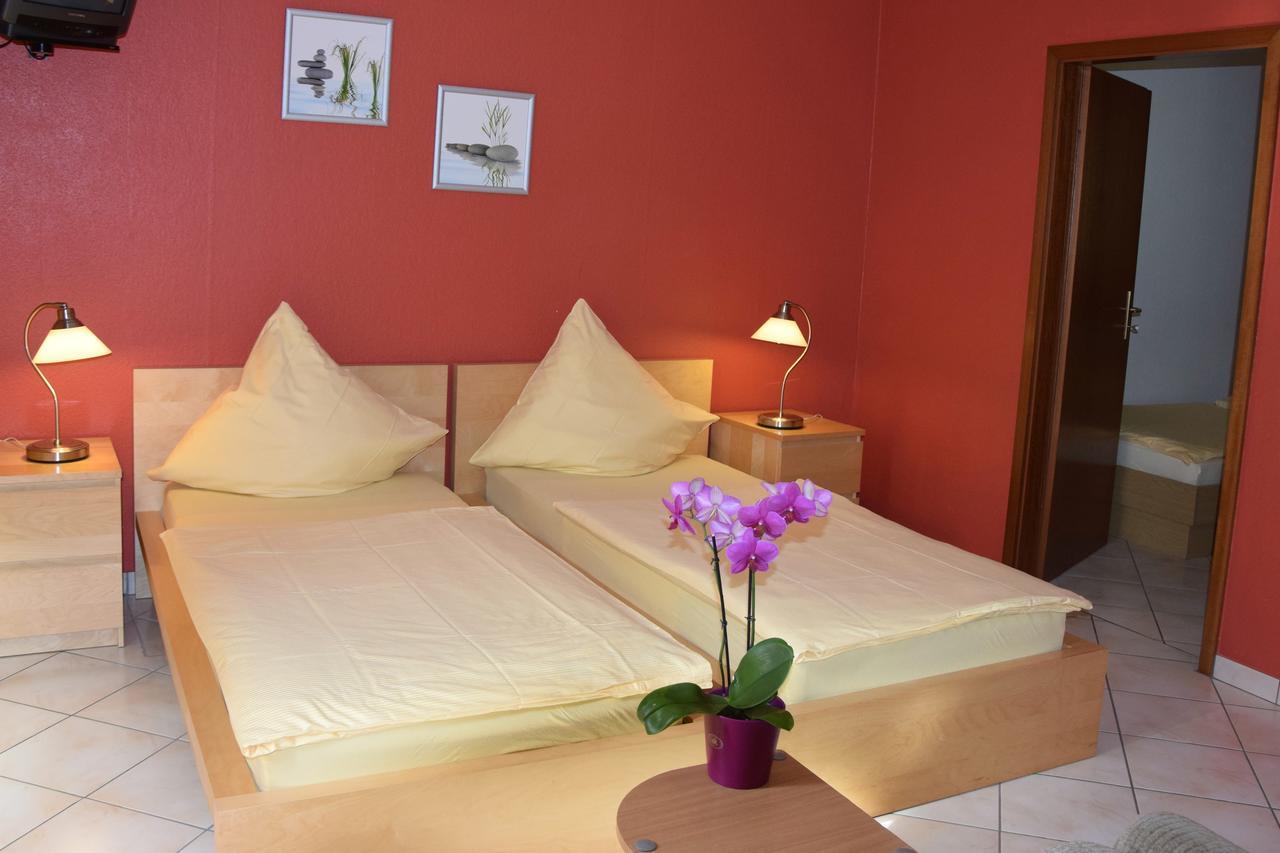 Camping De L'Our Appartements ヴィアンデン エクステリア 写真