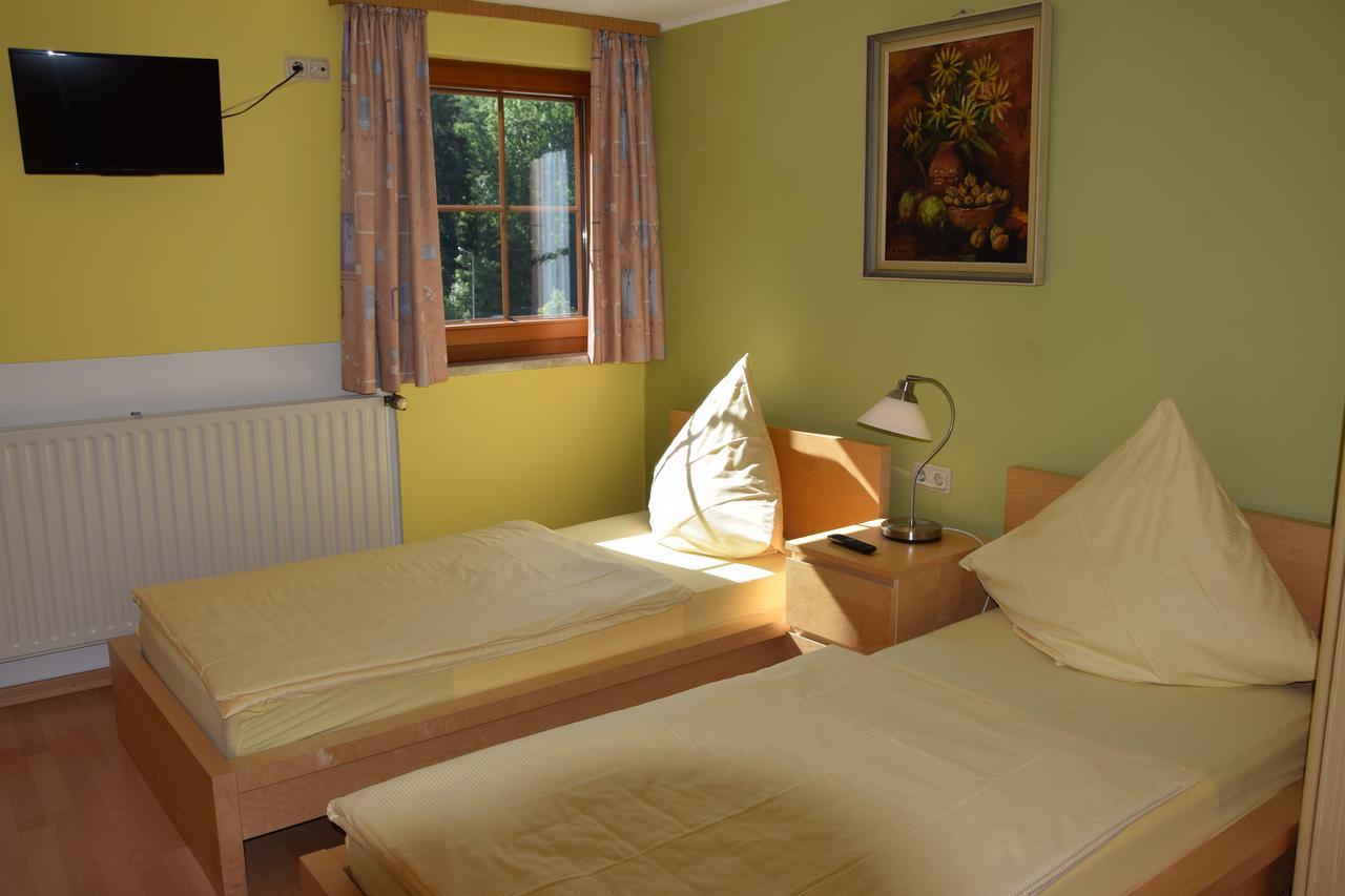 Camping De L'Our Appartements ヴィアンデン エクステリア 写真